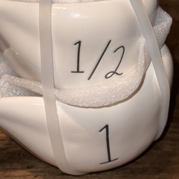 NWT Rae Dunn Artisan Magenta White Kitchen Ceramic Measuring Cups 4 PC Set - Picture 7 of 7